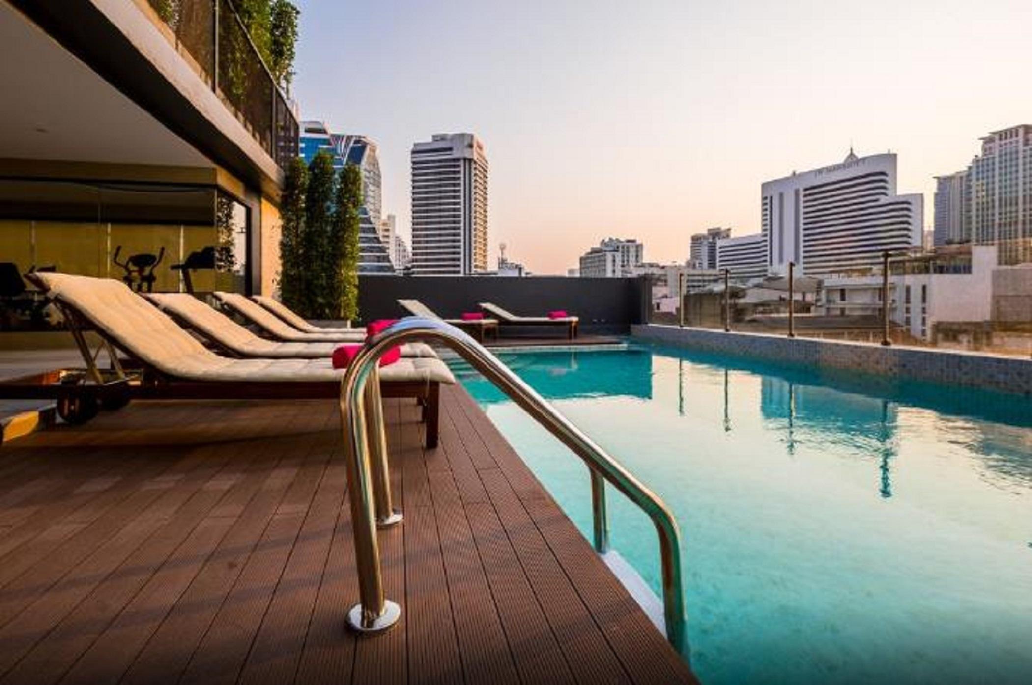 Glow Sukhumvit 5 Бангкок Экстерьер фото